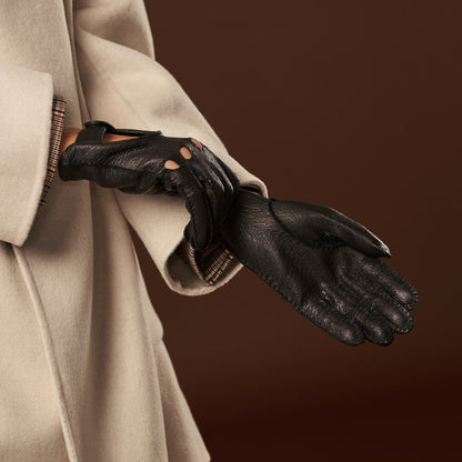 Raffaella (black) – Luxurious Italian peccary driving gloves — photo 9 of 10