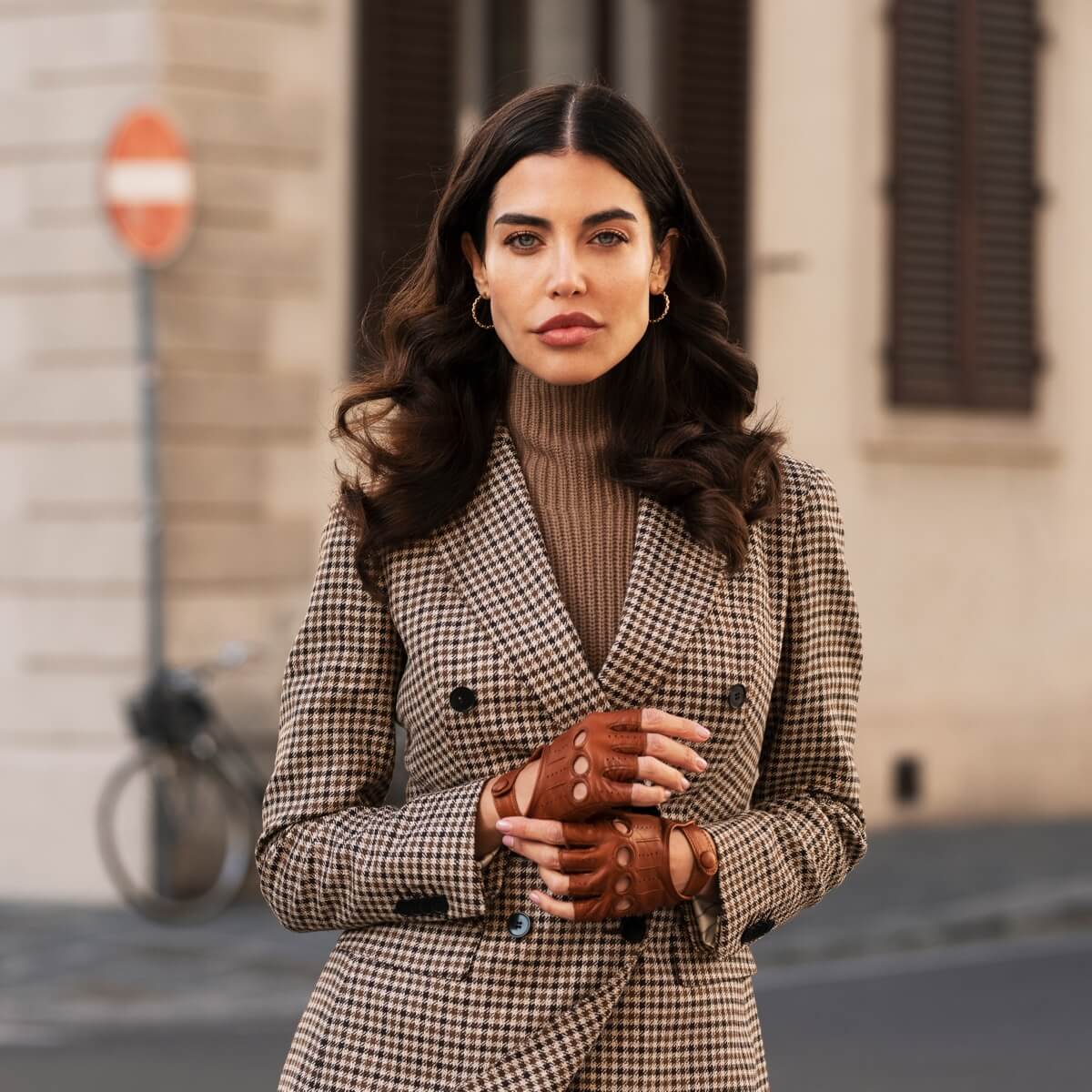 Rossana (cognac) - Italian fingerless lambskin leather driving gloves — photo 2 of 10