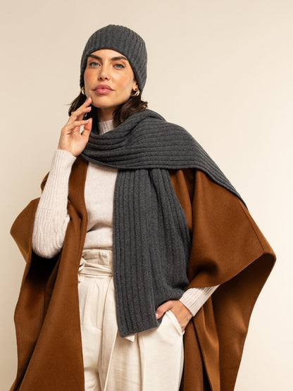 Napoli (dark grey) - Italian 100% cashmere ribbed scarf (unisex) — photo 10 of 10