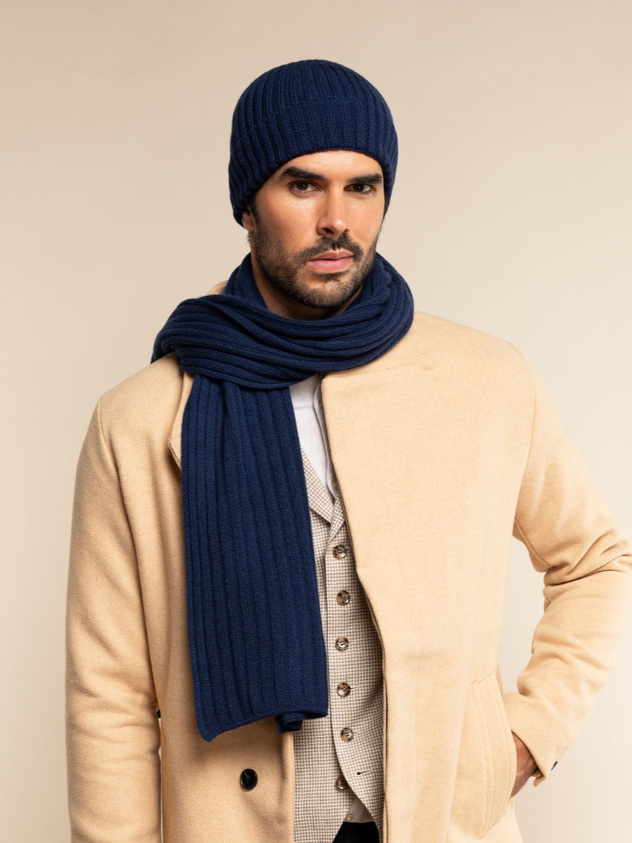 Napoli (navy blue) - Italian 100% cashmere ribbed scarf (unisex) — photo 8 of 10
