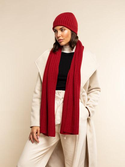 Napoli (red) - Italian 100% cashmere ribbed scarf (unisex) — photo 8 of 10