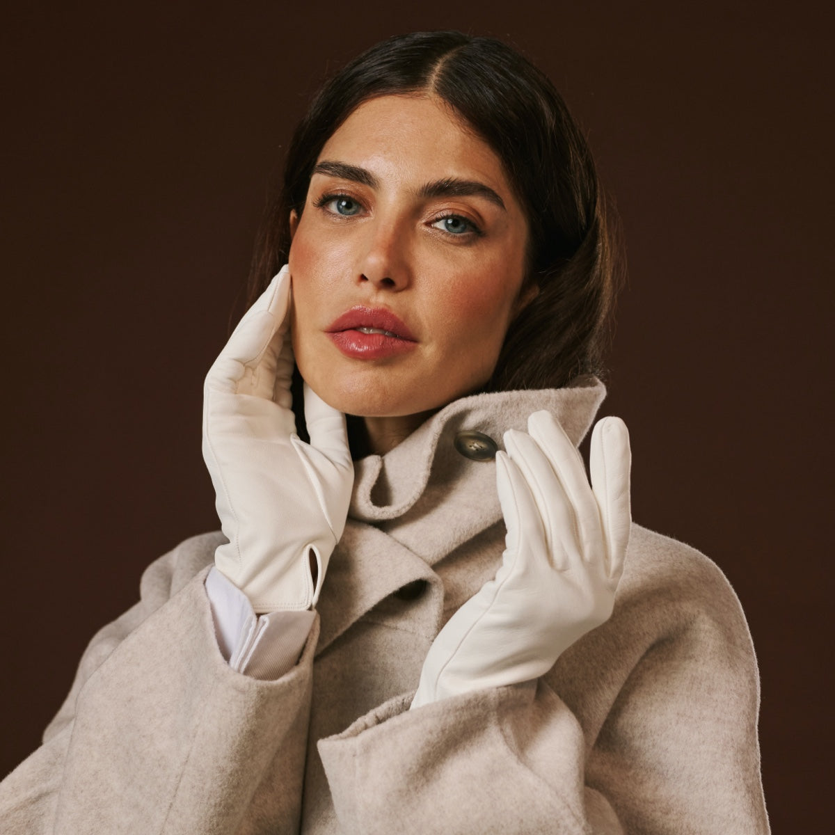 Sofia (white) - Italian lambskin leather gloves with silk lining — photo 6 of 10
