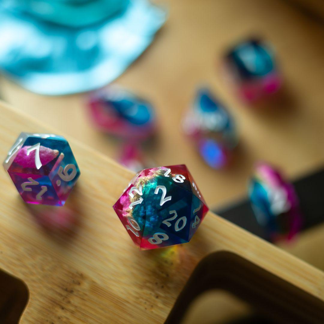 Juego de dados DND de resina Starlit Rift