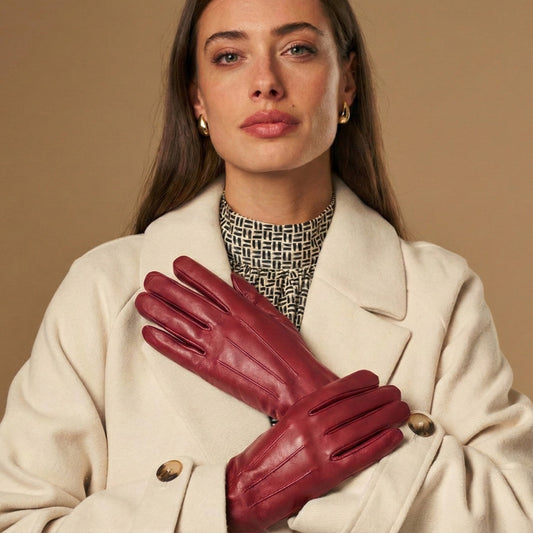 Stella (red) – Sheepskin leather gloves with ultra-warm fleece lining & touchscreen functionality — photo 2 of 7