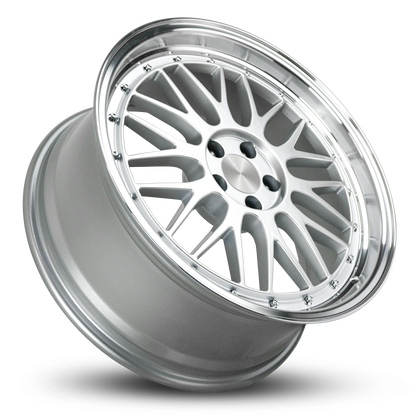 PRO TRAK | Silver Polished Lip | 18x8.0 ( 5x100 ) — photo 2 of 3