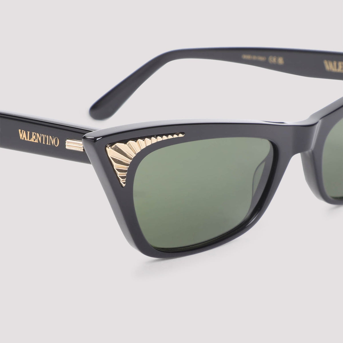 VALENTINO GARAVANI Chic Acetate Sunglasses