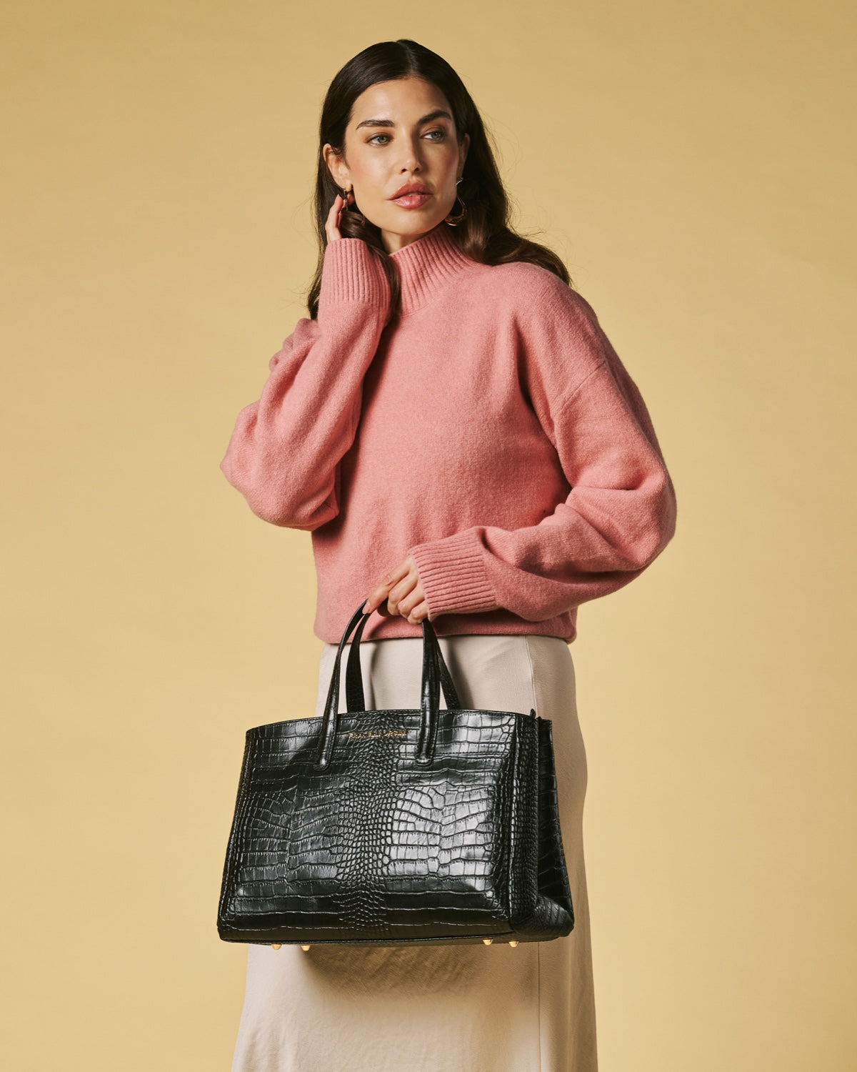 Valentina (black) - Italian calf leather women's handbag (with shoulder strap) — photo 8 of 9