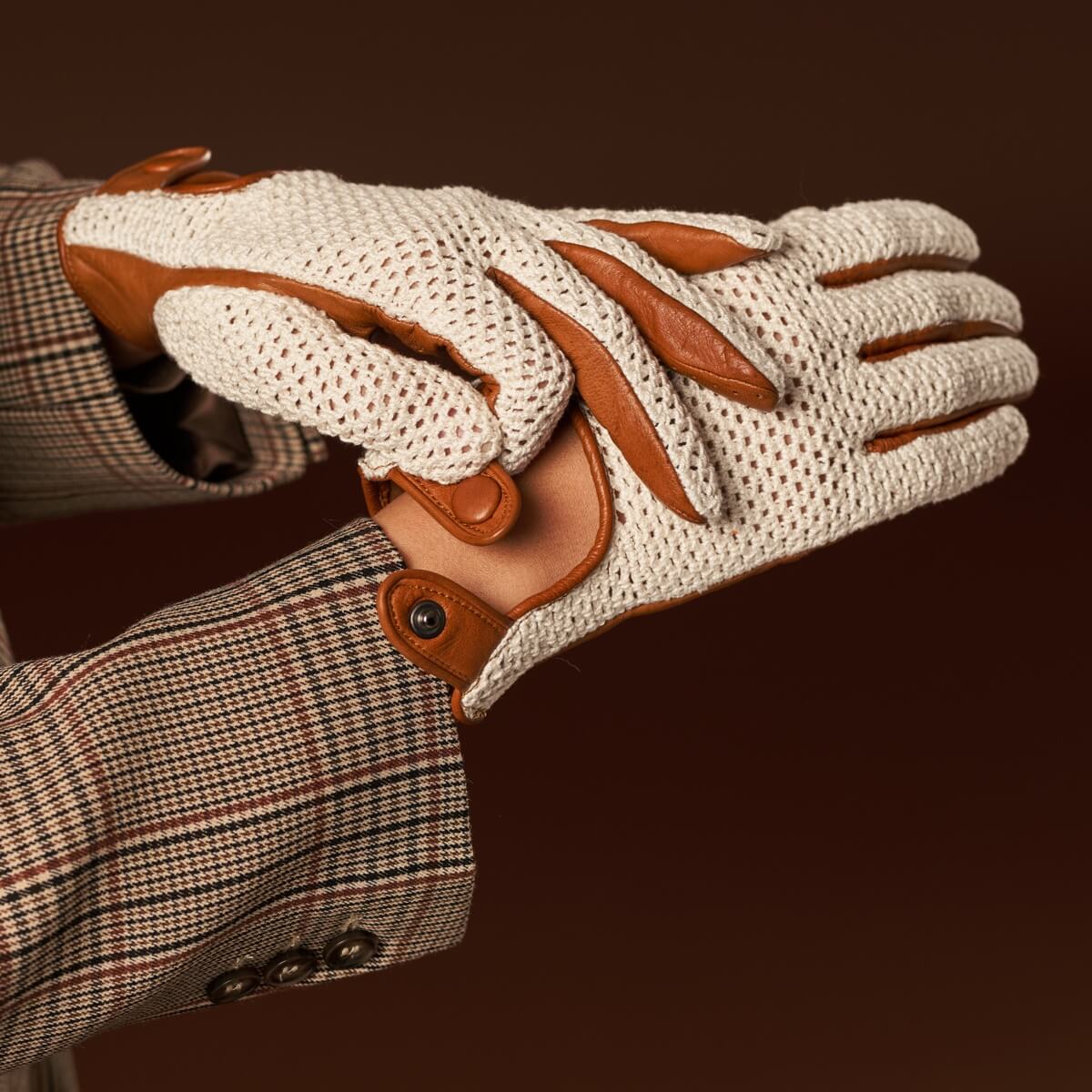 Valeria (cognac) - Hand-sewn Italian crochet driving gloves from lambskin leather — photo 6 of 10