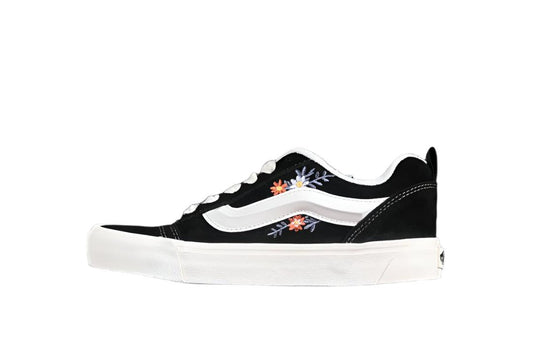 Vans Classics Knu Skool 'Black/White/Flower'