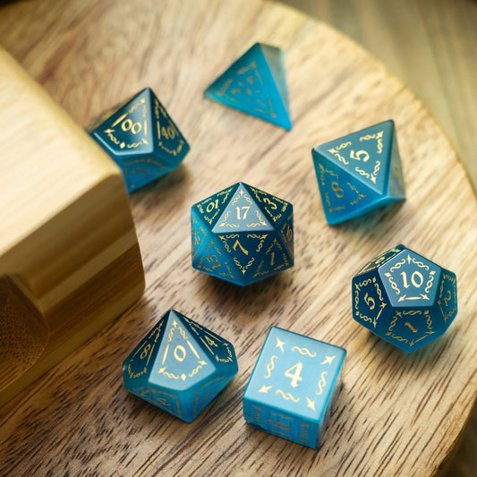 Juego de dados de DND de piedra de ojo de gato azul gema con pinchos de vid