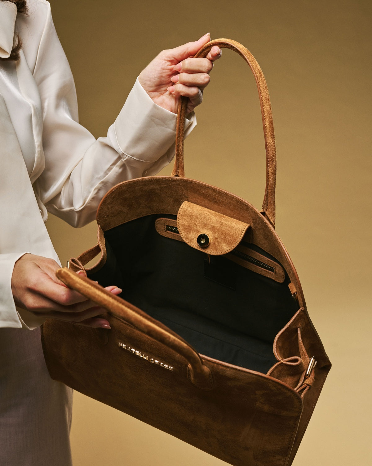 Viviana (cognac) - Italian suede leather women’s handbag — photo 6 of 8