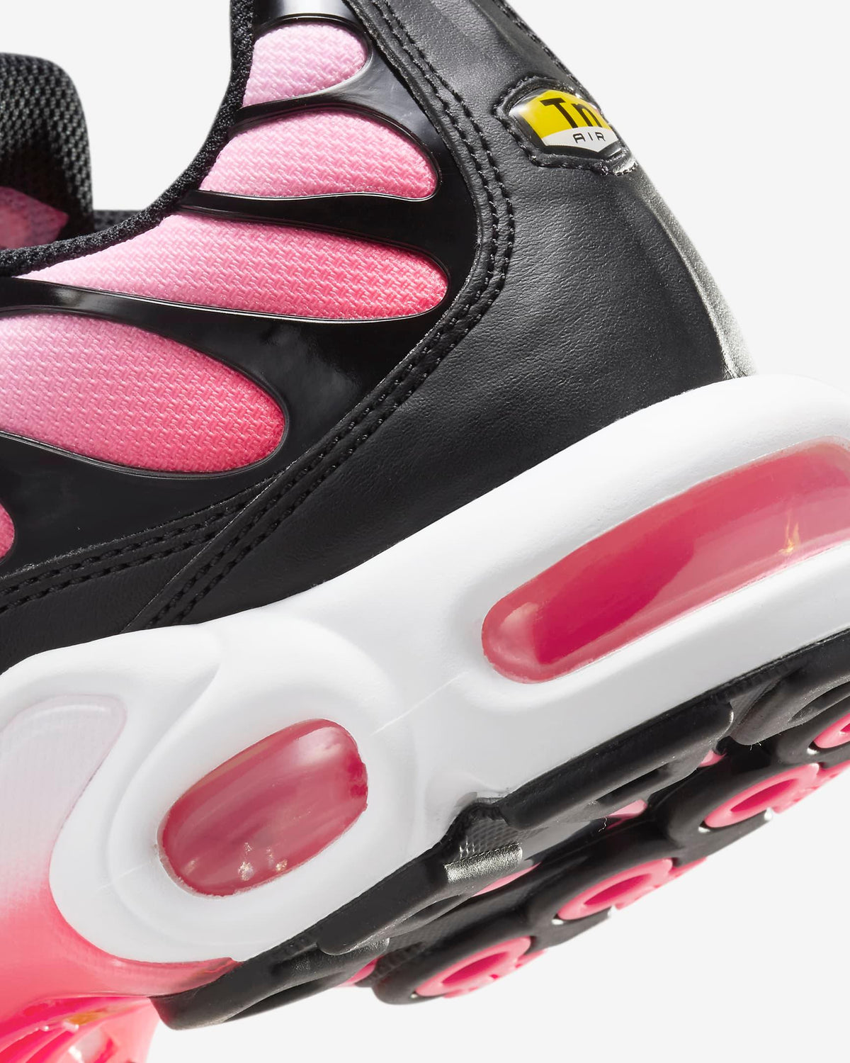 Nike Air Max Plus 'Black Hot Punch'