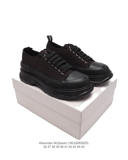 Alexander McQueen Women Tread Slick lace-up Sneakers 'Black'