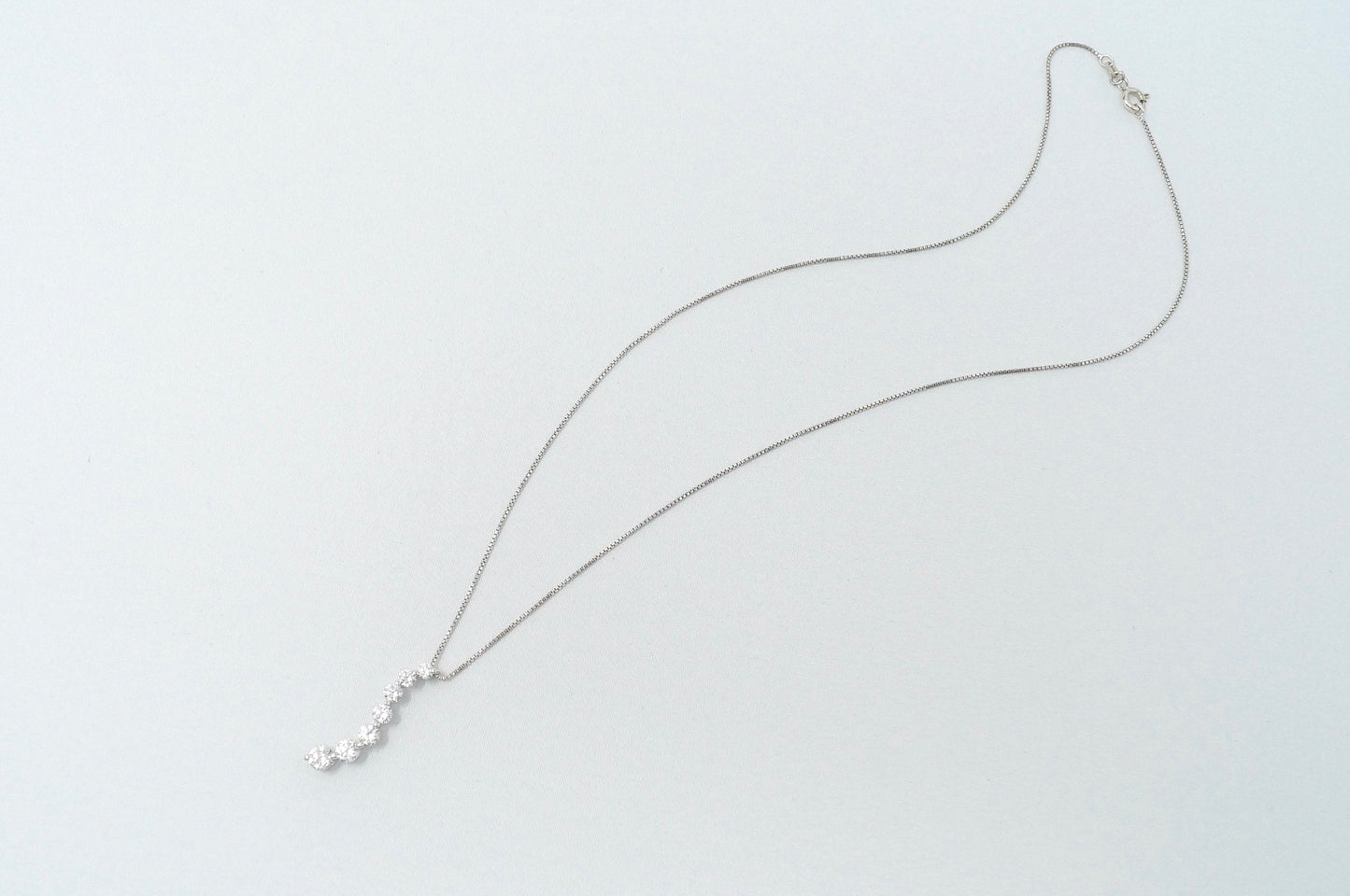 Vintage Seven Stone Simulated Diamond Swirl Sterling Silver Necklace 18"