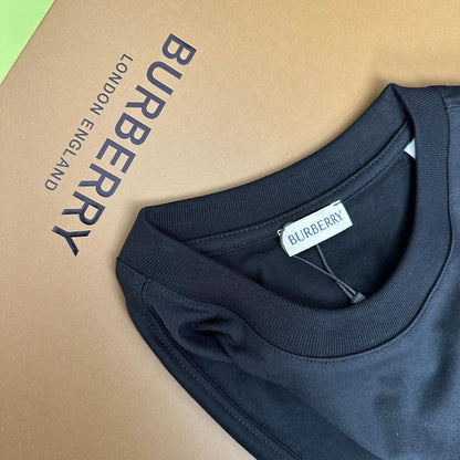 Burberry T-Shirt With Rose Without Collar 'Black'