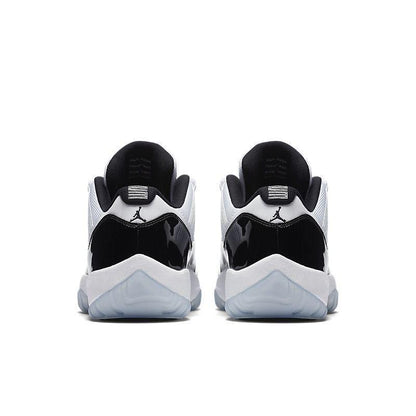 Air Jordan 11 Retro Low 'Concord'