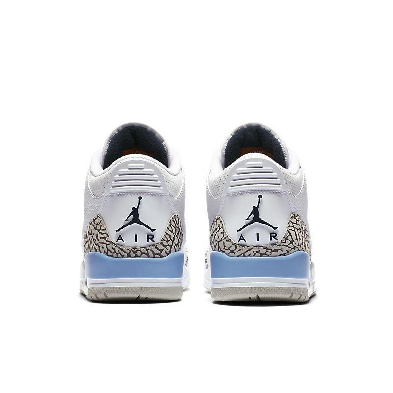 Air Jordan 3 Retro 'UNC'