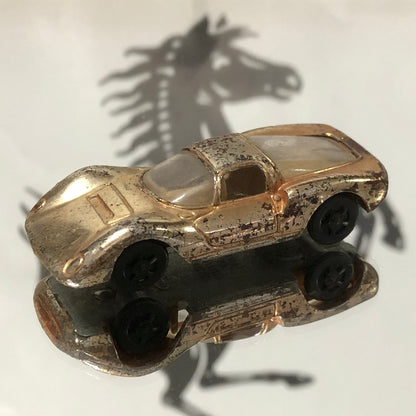 Ferrari Dino 206 S Gold by Aurora HO 1:76 (1281)(No box)