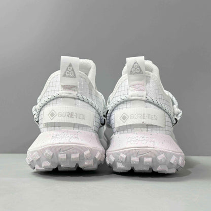 Nike ACG Mountain Fly Low Gore-Tex SE 'Triple White'