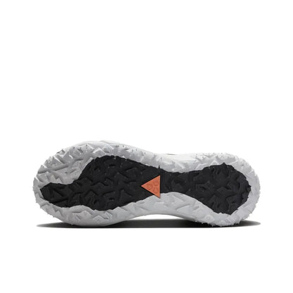 Nike ACG Mountain Fly 2 'White Bright Mandarin'