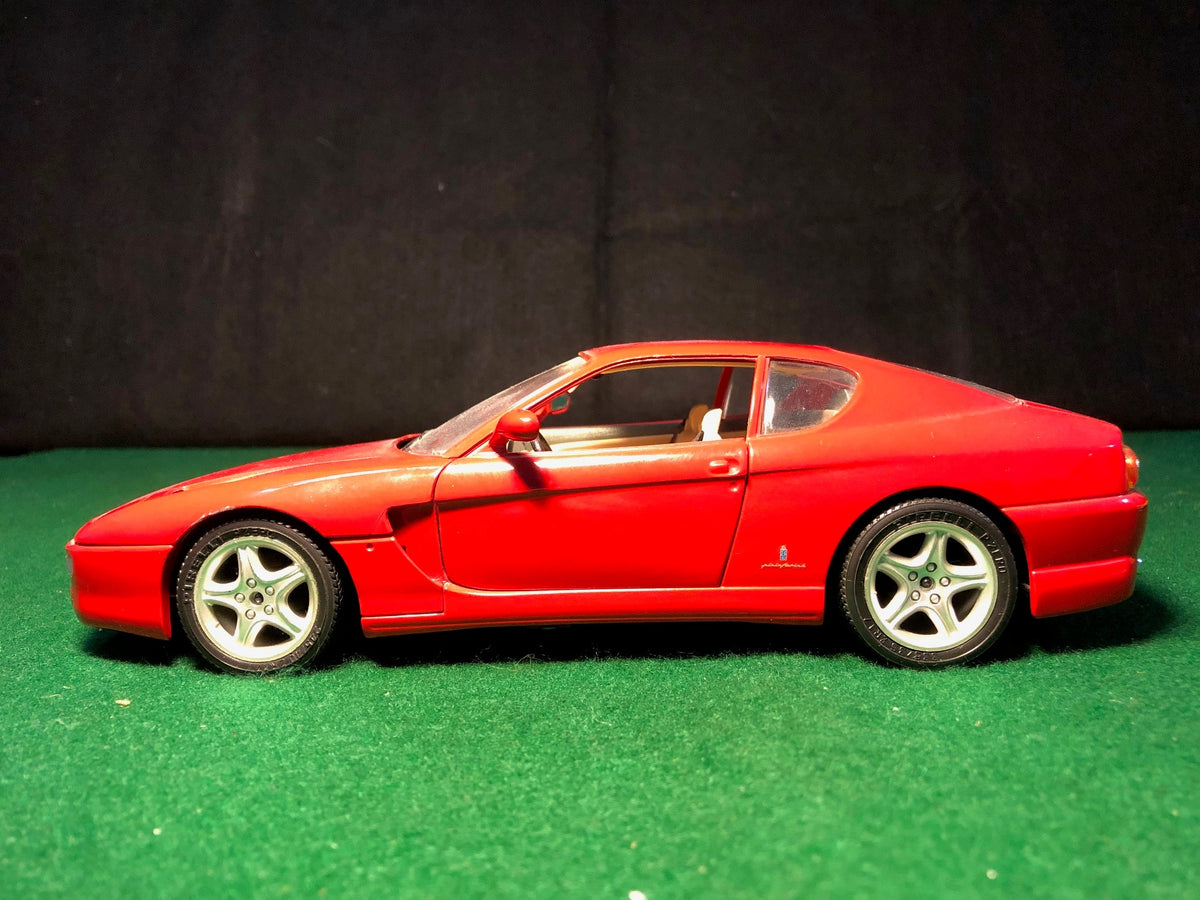 Ferrari 456 GT Red/tan by BBurago 1:18 (3046)(No box)