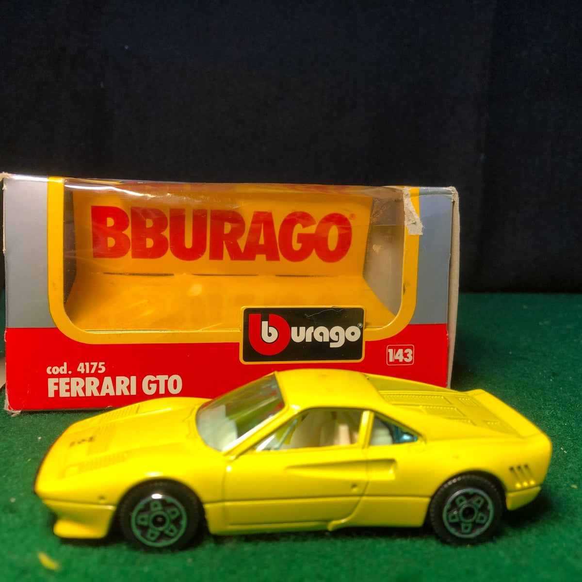 Ferrari 288 GTO Yellow by BBurago 1:43 (4175)(S Bx)