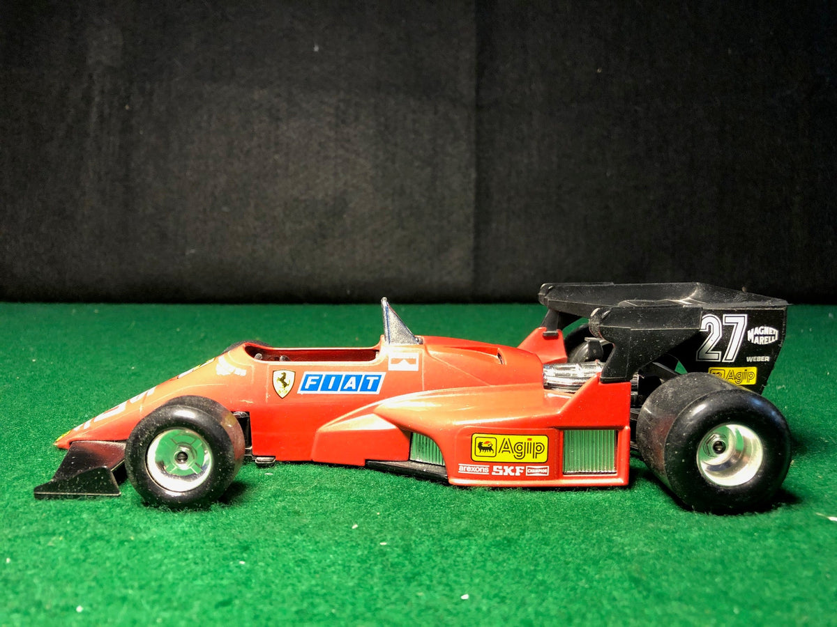 Ferrari F1 126 C4 Turbo Alboreto N 27 by BBurago 1:24 (6111)(No box)