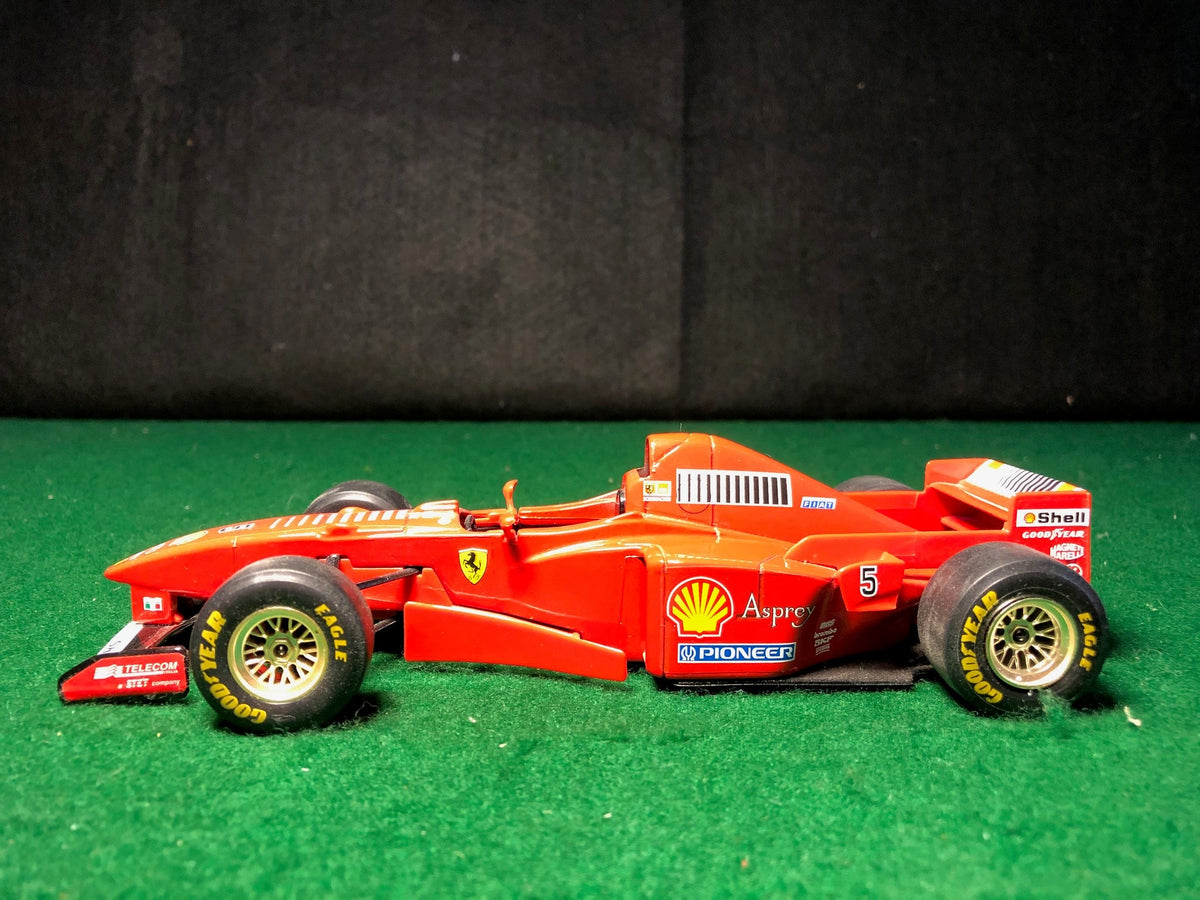 Ferrari F1 F310B Schumacher N 5 by BBurago 1:24 (6502)(No box)