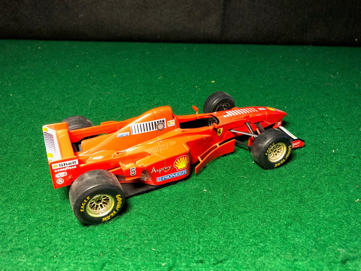 Ferrari F1 F310B Schumacher N 5 by BBurago 1:24 (6502)(No box)