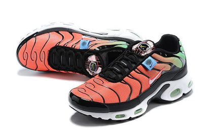Nike Air Max Plus 'Worldwide Pack Crimson Green'