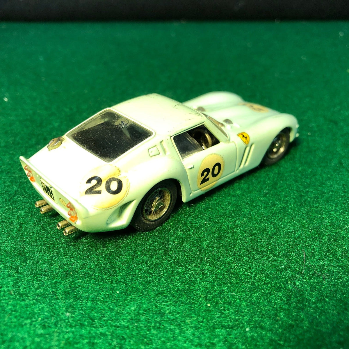 Ferrari 250 GTO Green N 20 Le Mans by Box Model 1:43 (8402)(No box)