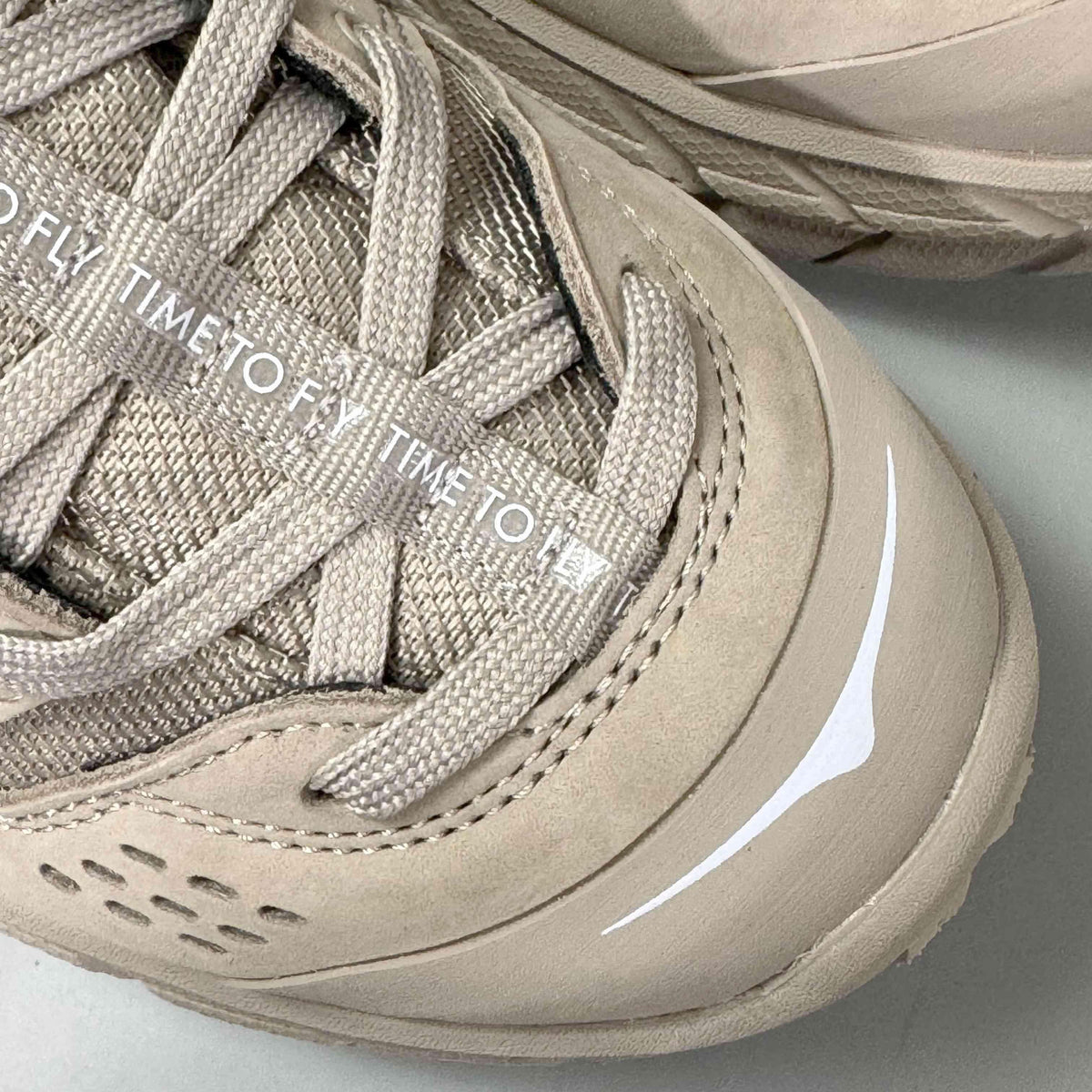 Hoka One One Tor Ultra Low Wp Jp 'Simply Taupe'