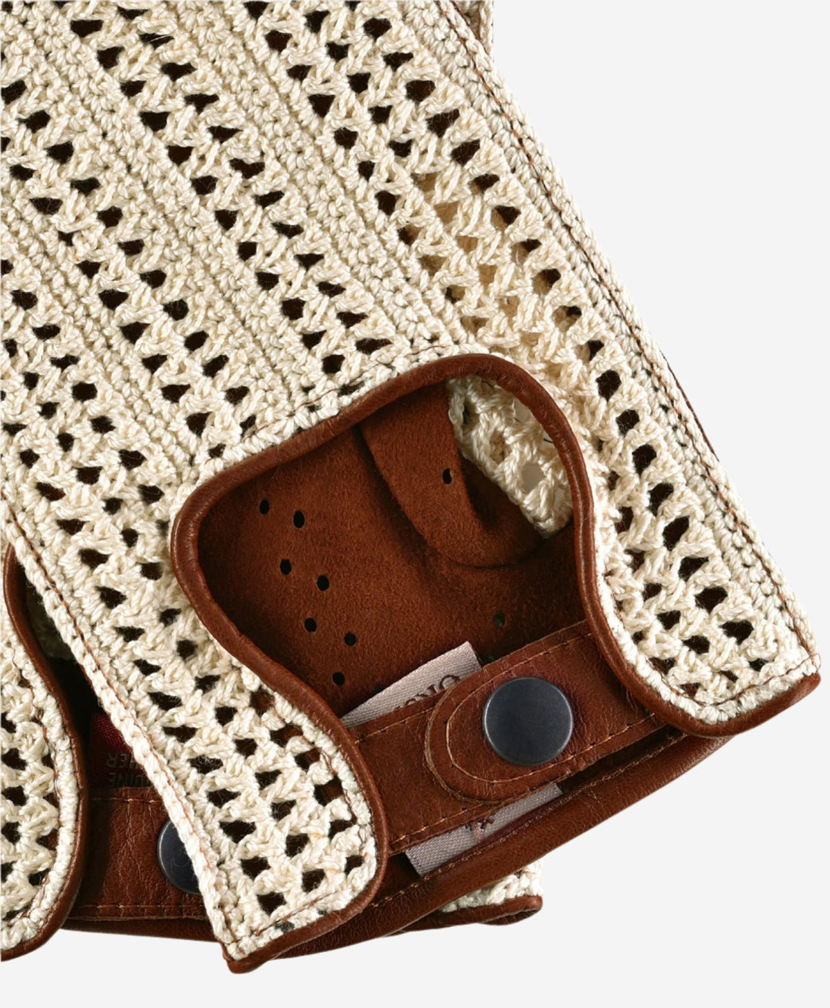 CA4916 (brown) - Handsewn Italian crochet driving gloves in lambskin leather — photo 3 of 9