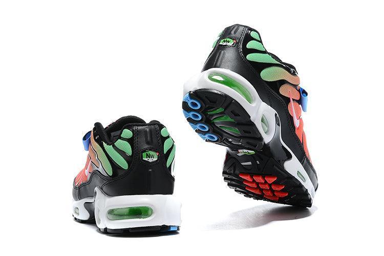 Nike Air Max Plus 'Worldwide Pack Crimson Green'