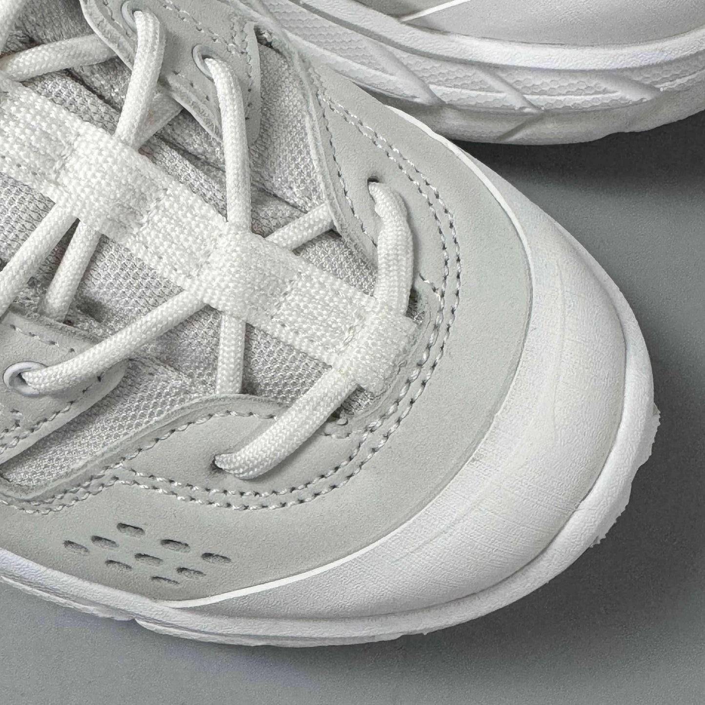 Hoka One One Tor Ultra Low 'White Nimbus Cloud'