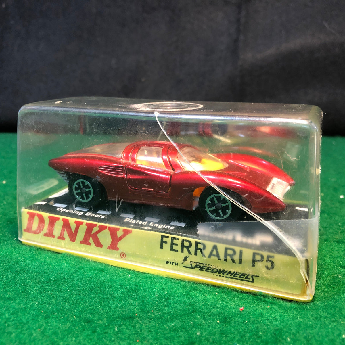 Ferrari P5 Prototipo by Dinky / Meccano 1:43 (220)(Dmg box)