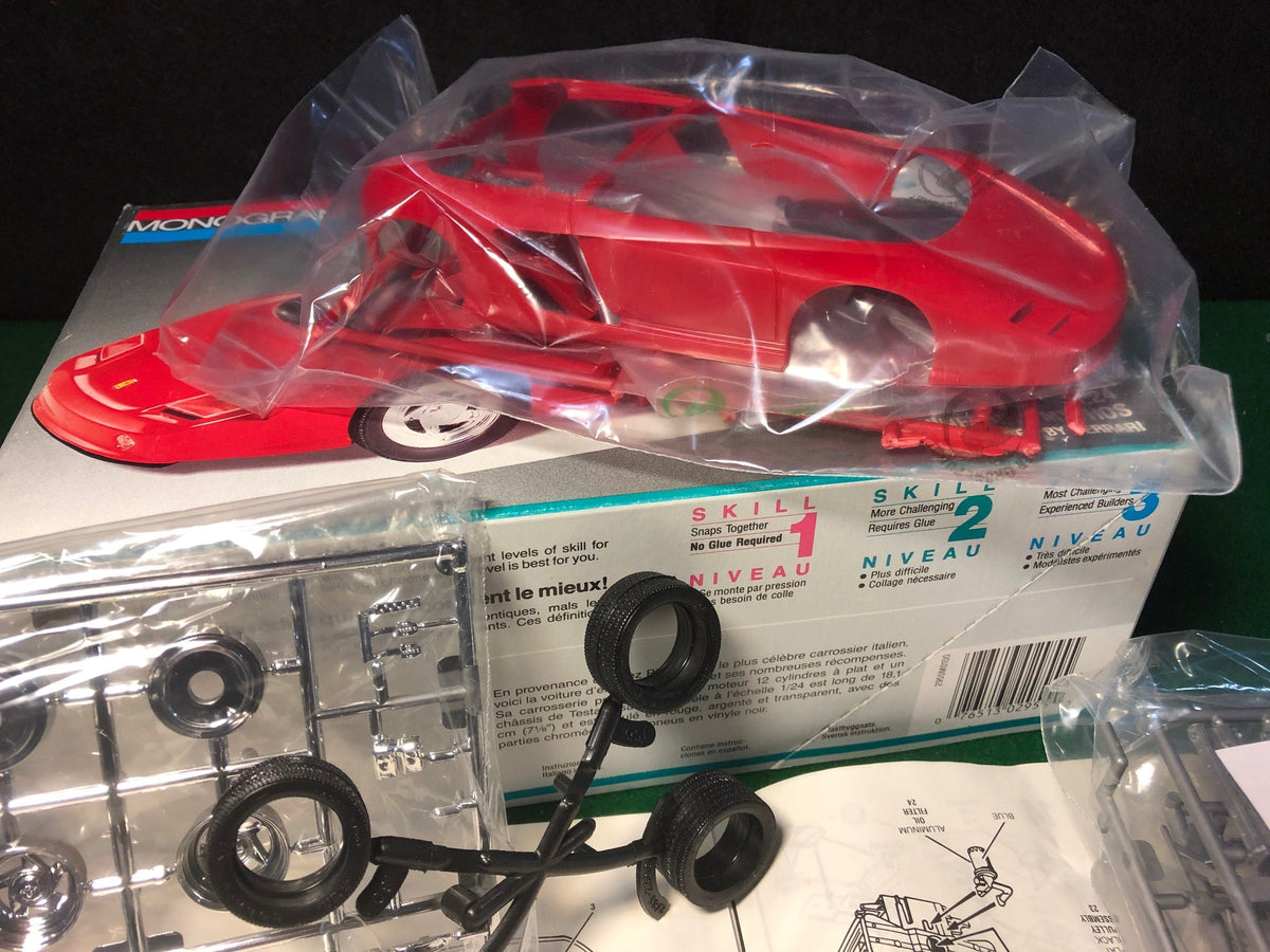 Ferrari Mythos Pininifarina by Monogram 1:24 (2955)