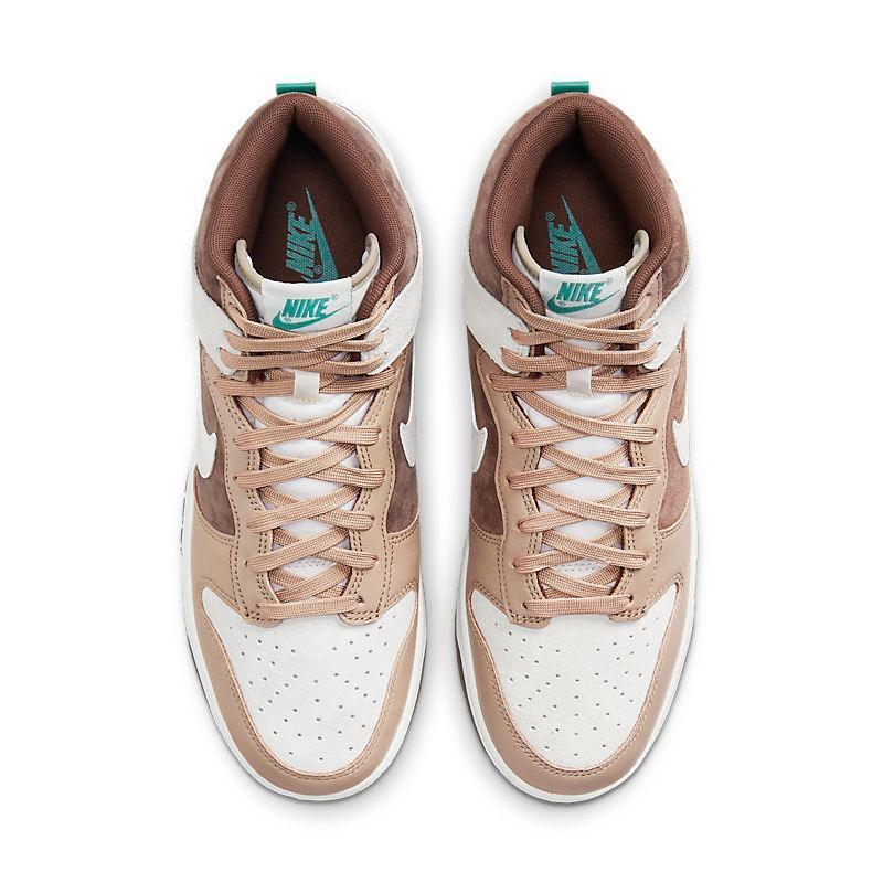 Nike Dunk High 'Light Chocolate'