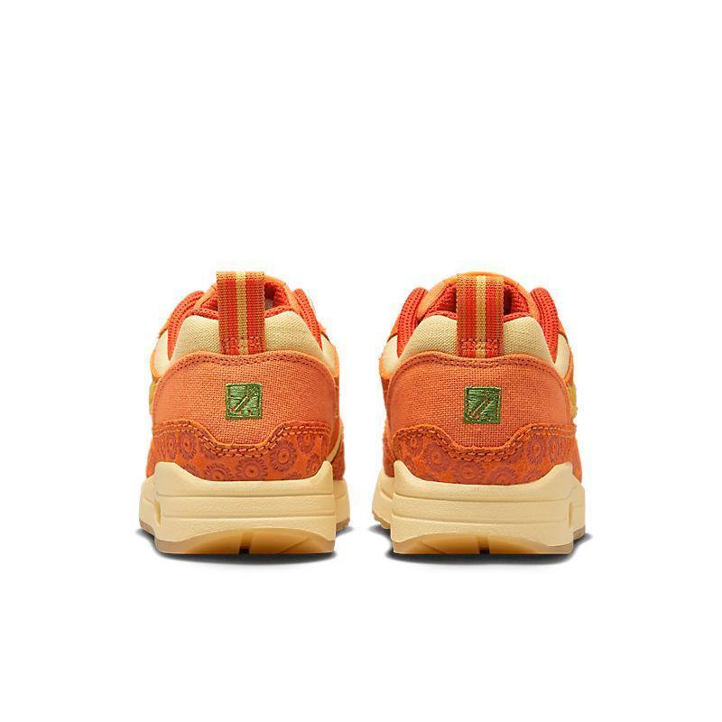 Nike Air Max 87 'Somos Familia'