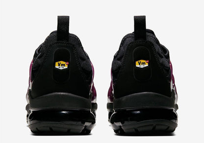 Nike Air VaporMax Plus 'Black Noble Red'