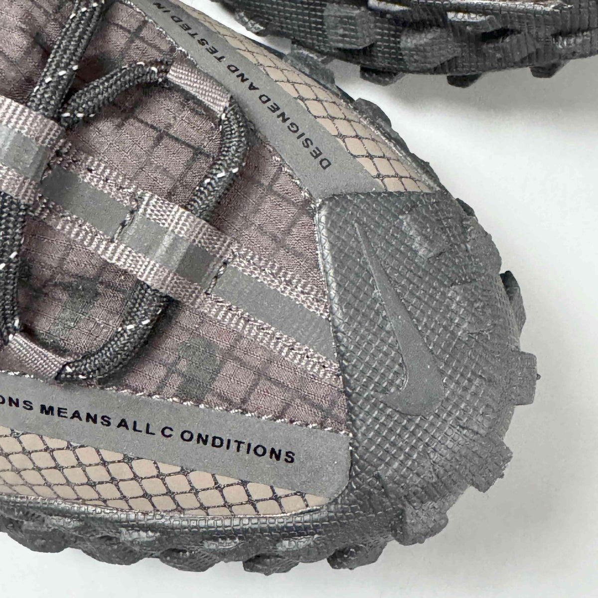 Nike ACG Mountain Fly Low 'Brown Basalt'