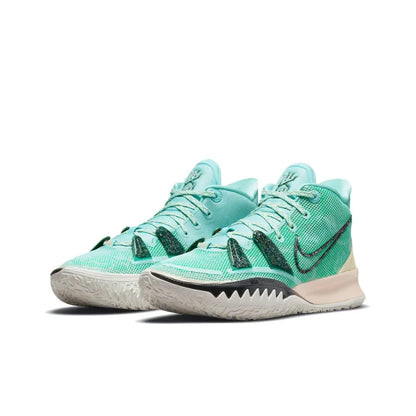 Nike Kyrie 7 'Copa'
