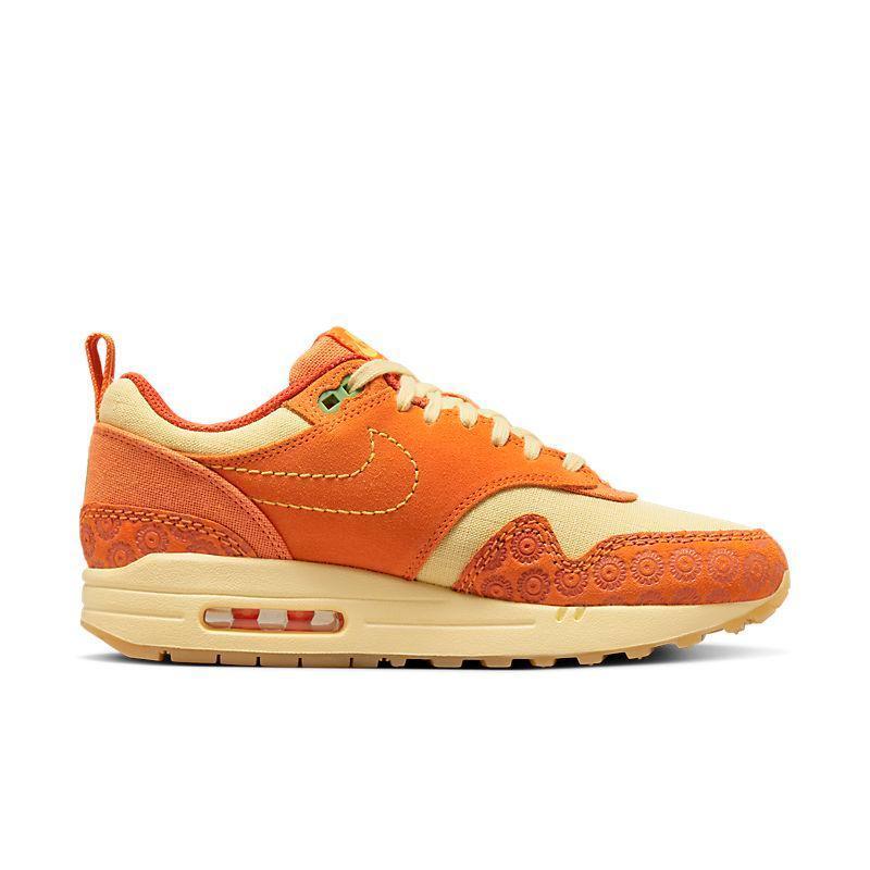 Nike Air Max 87 'Somos Familia'