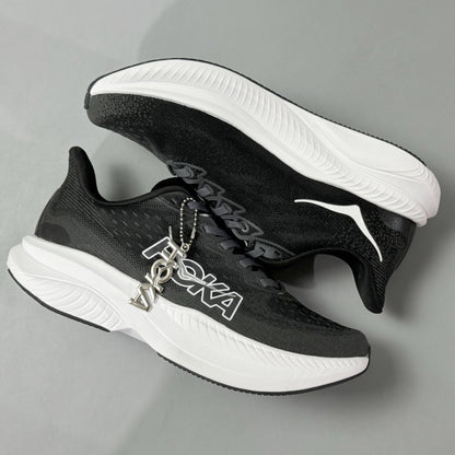 HOKA ONE ONE Mach 6 Wide 'Black White'
