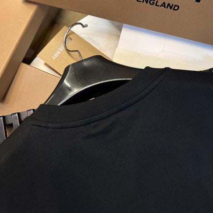 Burberry T-Shirt Without Collar 'Black & White'