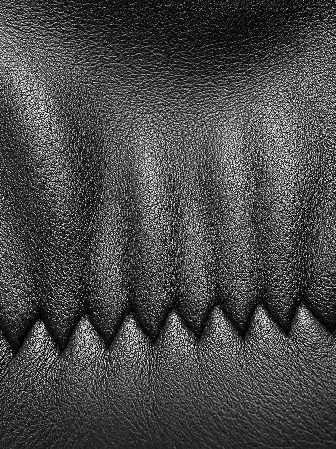 Short Wrist Touchscreen Deerskin Gloves