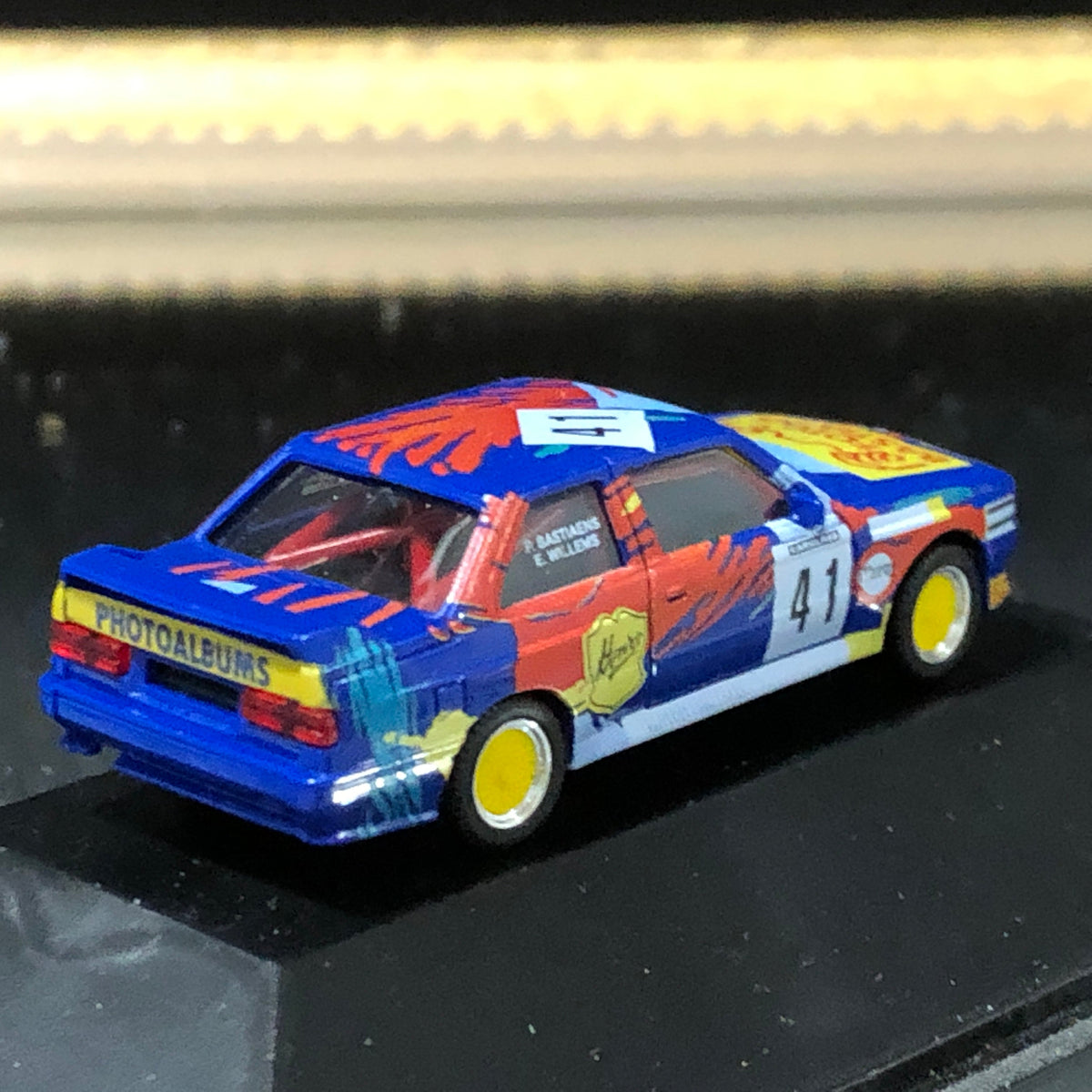BMW M3 1987 N 41 Bastiaens - Willems by Herpa 1:87 (084017)
