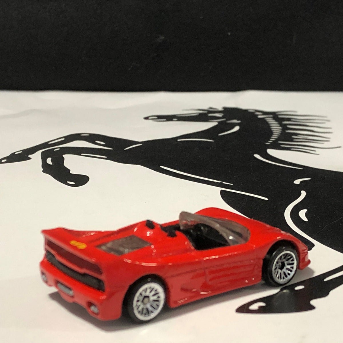 Ferrari F50 Spyder Red by HotWheels 1:64 (LW)(14917)(No box)