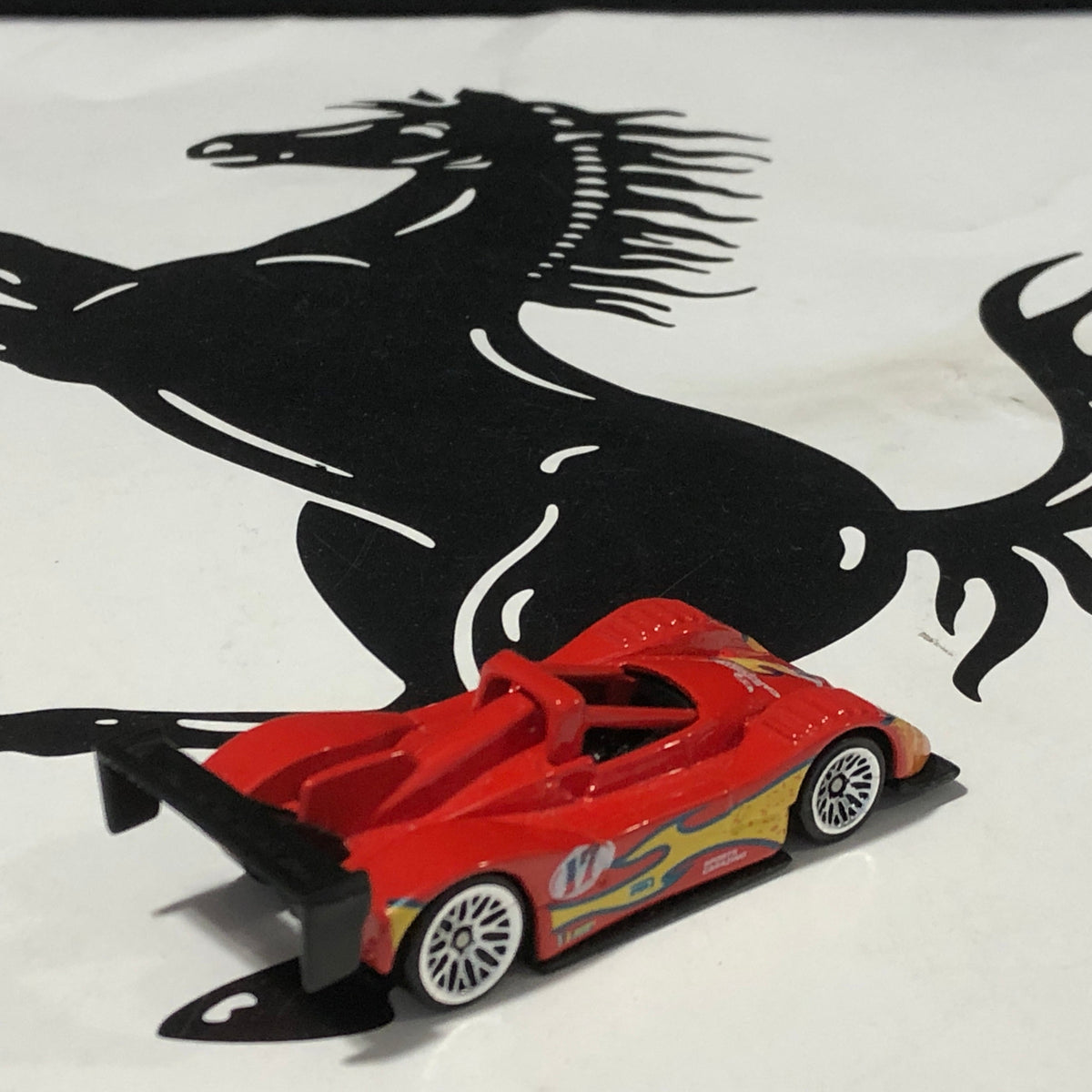 Ferrari 333 SP Red N 17 by HotWheels 1:64 (LW)(24374)(No box)