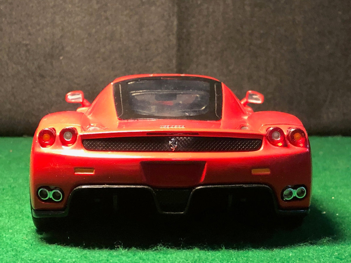 Ferrari Enzo Red by HotWheels 1:18 (56293)(No box)